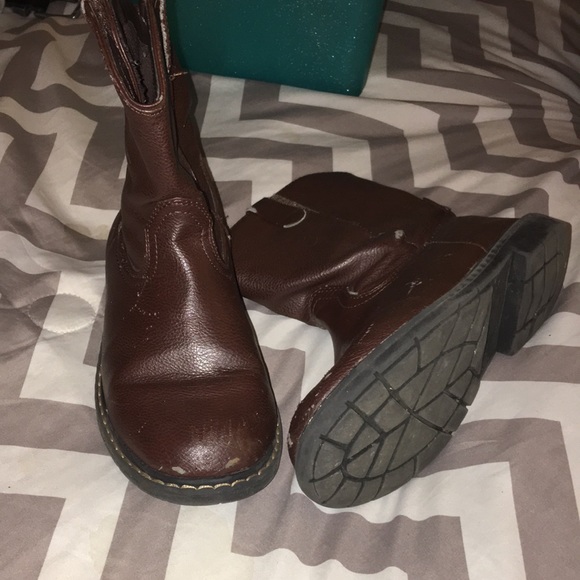 Used boots - Picture 1 of 4